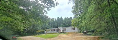 View of front of house featuring a front yard | Image 1