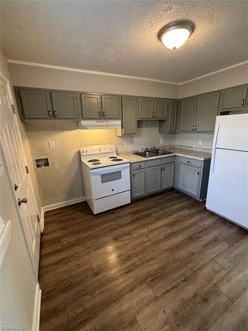 a-409 Sykes Avenue, Greensboro, NC, 27405 | Card Image