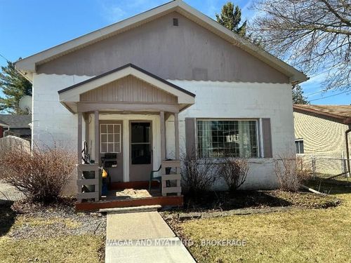 172 Richard St, Napanee, ON, K7R2T6 | Card Image