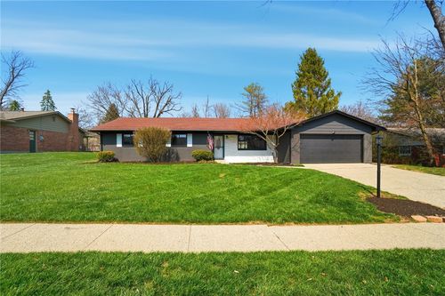 1039 Independence Dr, Kettering, OH, 45429-5641 | Card Image