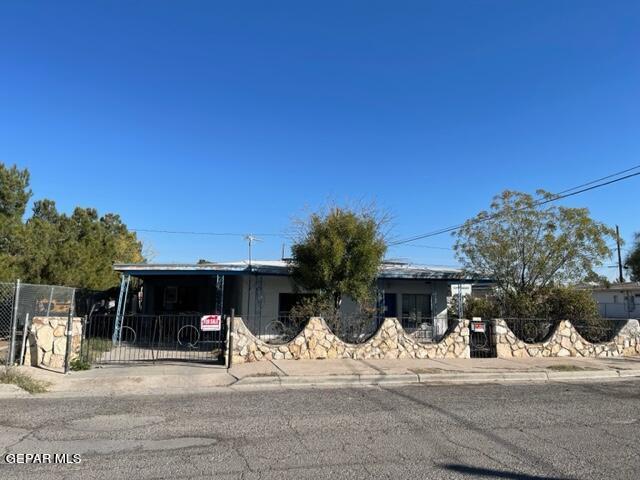 Santa Rosalia Ct, El Paso, TX 79907