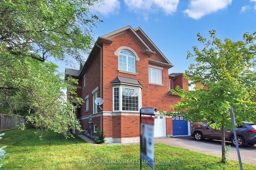 86-8 Townwood Dr, Richmond Hill, ON, L4E4Y3 | Card Image