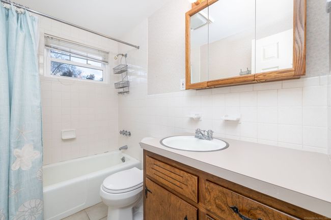 6 Corsino Ave, House other with 3 bedrooms, 2 bathrooms and null parking in Old Lyme CT | Image 15