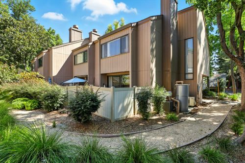 apt-4-532 Woodside Oaks, Sacramento, CA, 95825-4838 | Card Image