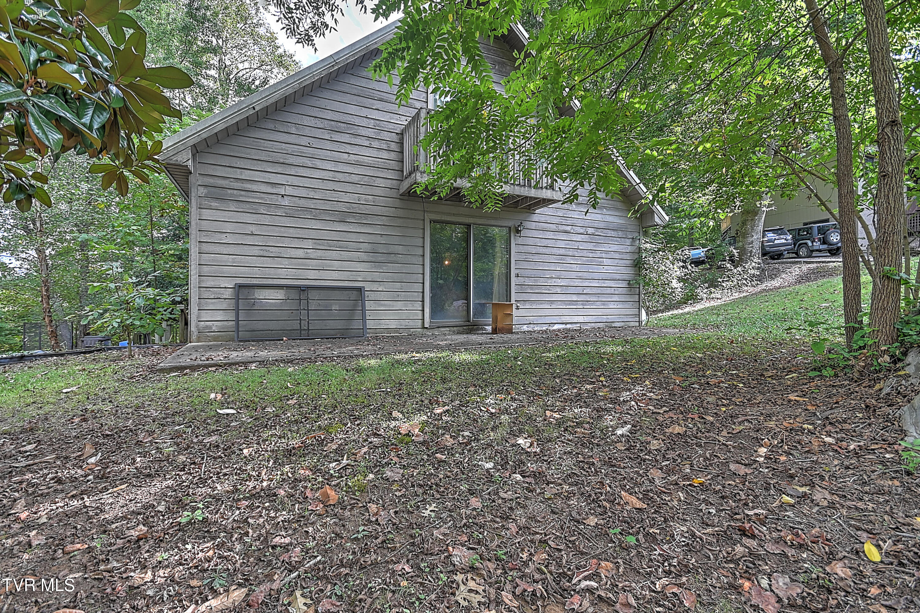 River Rd, Bluff City, TN 37618