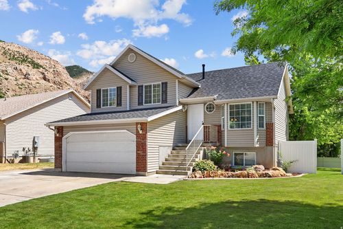921 E 1500 N, Ogden, UT, 84404-7766 | Card Image