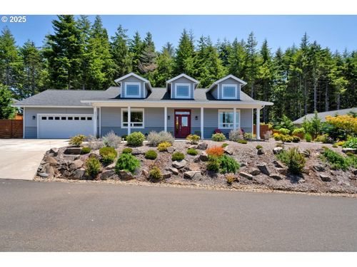 83591 Sauter Dr, Florence, OR, 97439-8355 | Card Image