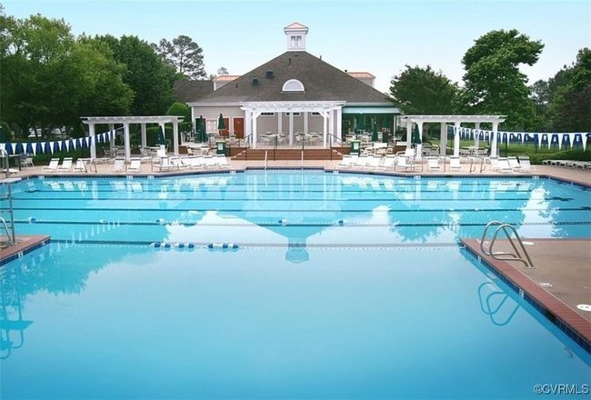 community amenities | Image 47