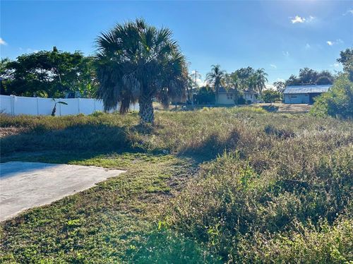 3285 Santa Barbara Dr, Punta Gorda, FL, 33983-3428 | Card Image