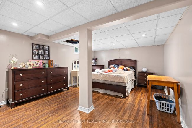 86 Kidd Dr, House other with 4 bedrooms, 3 bathrooms and 4 parking in Amherstview ON | Image 36