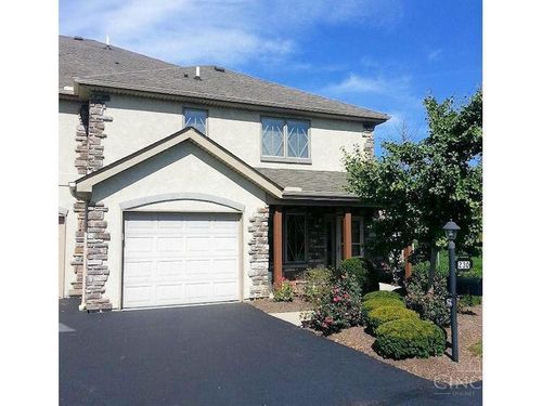 230 Edinburgh Ln, Springdale, OH, 45246-1737 | Card Image