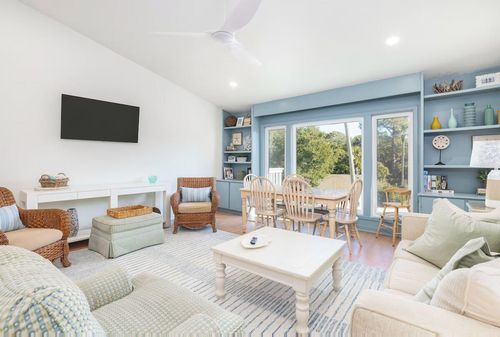 10 Lagoon Villas, Isle of Palms, SC, 29451 | Card Image