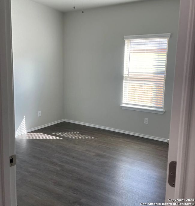 624 Heathers Way, Home with 3 bedrooms, 2 bathrooms and null parking in Seguin TX | Image 25