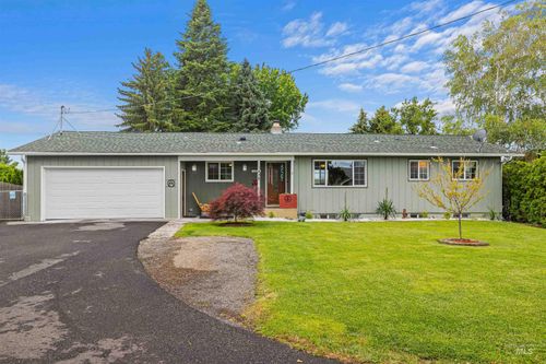 1438 Hemlock Ave, Lewiston, ID, 83501-5730 | Card Image