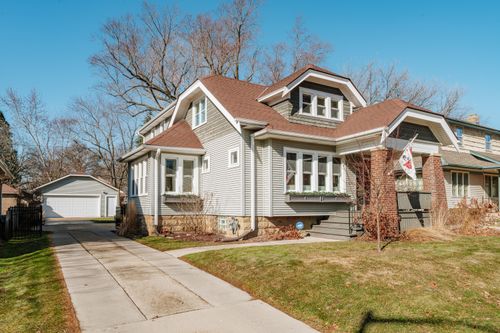 1921 Underwood Ave, Wauwatosa, WI, 53213-2246 | Card Image