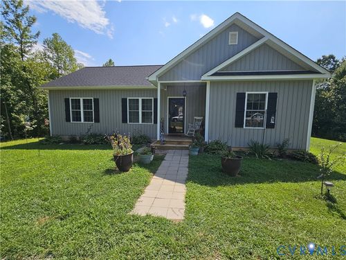 551 Poorhouse Rd, Rice, VA, 23966-2579 | Card Image