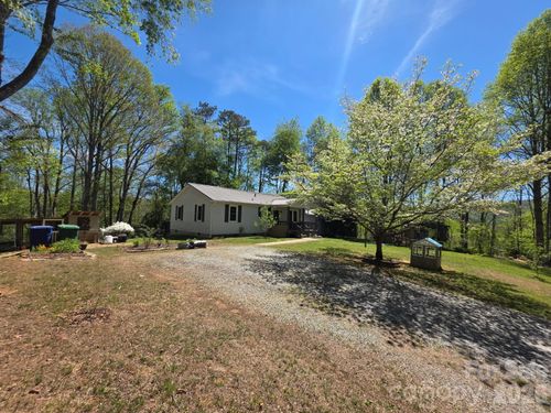 6 Gun Flint Trl, Fletcher, NC, 28732-9720 | Card Image