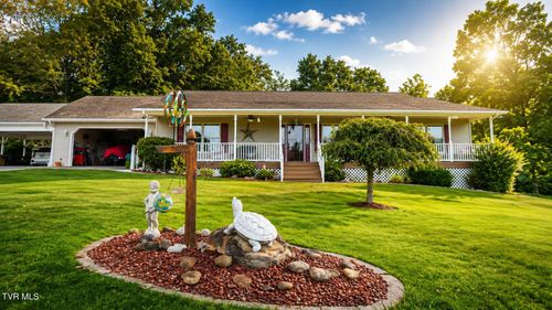 804 Nash Street, Wise, VA, 24293 | Card Image