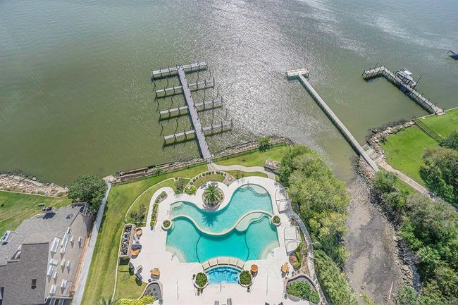 19-W - 4821 Nasa Pkwy, Condo with 3 bedrooms, 3 bathrooms and 2 parking in Seabrook TX | Image 28