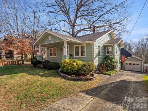 6 Buckingham Ct, Asheville, NC, 28803-2402 | Card Image
