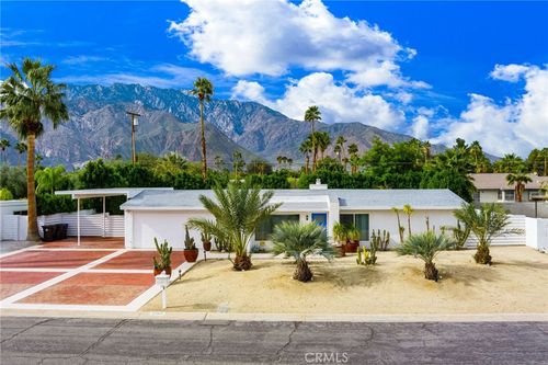 2303 N Magnolia Rd, Palm Springs, CA, 92262-3653 | Card Image