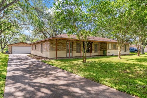 749 W Wildwood Drive, Corpus Christi, TX, 78410 | Card Image