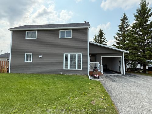 1 Boisvert Cres, Cochrane, ON, P0L1C0 | Card Image