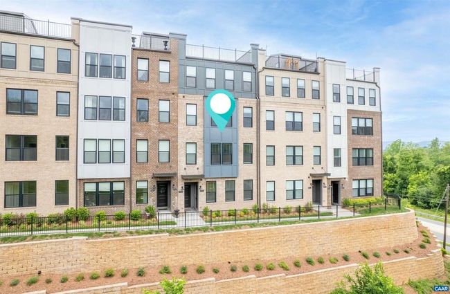 A - 678 Noush Ct, Townhouse with 2 bedrooms, 3 bathrooms and null parking in CHARLOTTESVILLE VA | Image 4