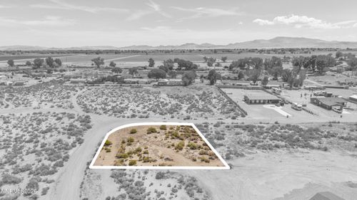 15 Northridge Drive, Yerington, NV, 89447 | Card Image