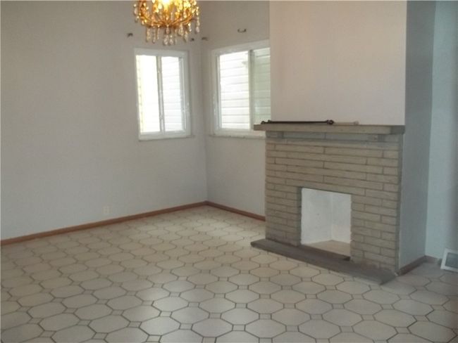 223 Ella St, House other with 3 bedrooms, 2 bathrooms and 4 parking in Bloomfield PA | Image 7