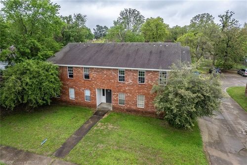 2420 S Q St, Fort Smith, AR, 72901-5332 | Card Image