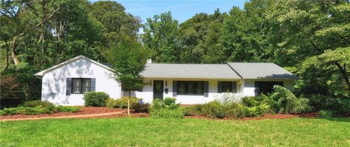 706 Chester Rd, Winston-Salem, NC, 27104-1706 | Card Image