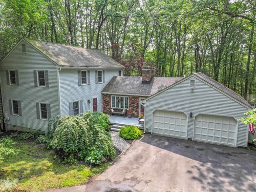 36 Old Farm Rd, Bedford, NH, 03110-5732 | Card Image