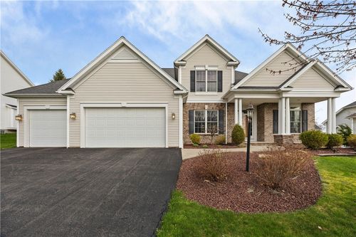 129 Lynx Ct, Fairport, NY, 14450-8608 | Card Image