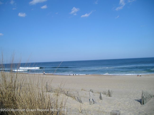425 Atlantic Ave, House other with 3 bedrooms, 3 bathrooms and null parking in Spring Lake NJ | Image 26