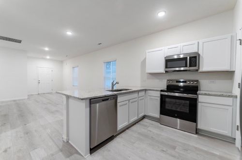 22 Stonehenge Cir, Manchester, TN, 37355-4604 | Card Image