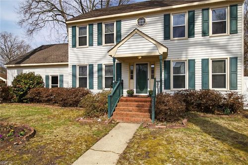 600 Gloria Dr, Chesapeake, VA, 23322-7703 | Card Image