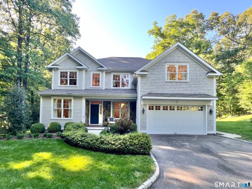 42 Old Hwy, Wilton, CT, 06897-3113 | Card Image