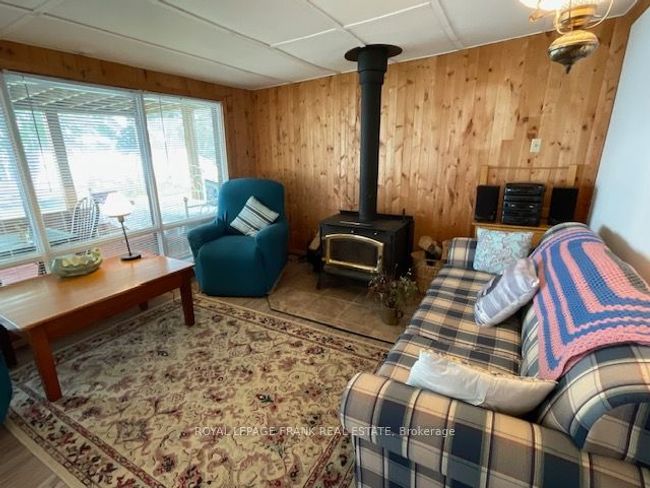16 Caline Rd, House other with 3 bedrooms, 1 bathrooms and 3 parking in Curve Lake ON | Image 14