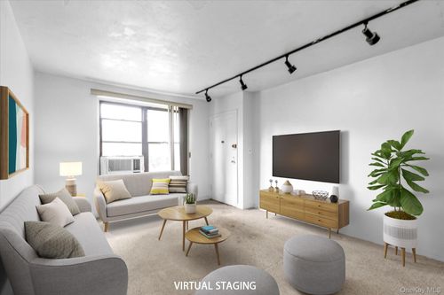 1st-196 69th Ave, Fresh Meadows, NY, 11365-4033 | Card Image