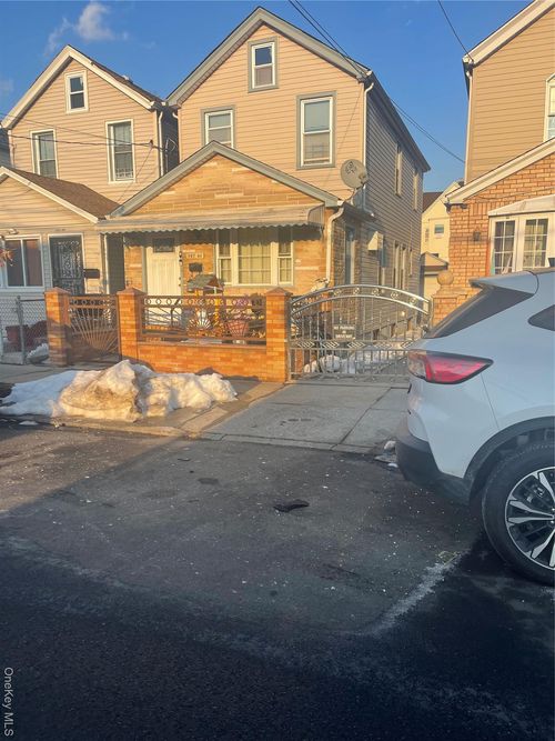 10741 127th St, South Richmond Hill, NY, 11419-3009 | Card Image