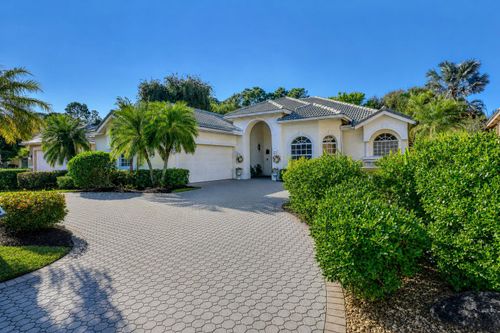 9029 One Putt Pl, Port St. Lucie, FL, 34986-3087 | Card Image