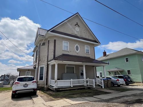 125 Adams St, West Union, IA, 52175-1270 | Card Image