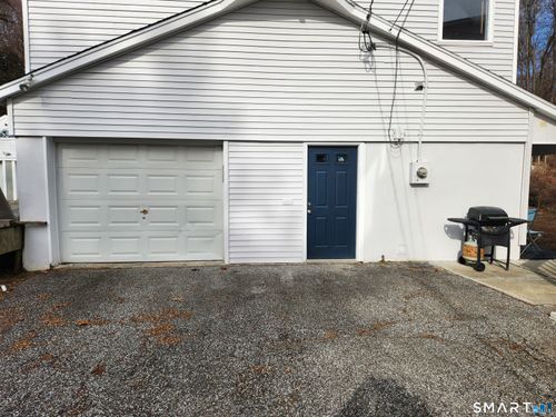 96 Portland Ave, Redding, CT, 06896-3113 | Card Image