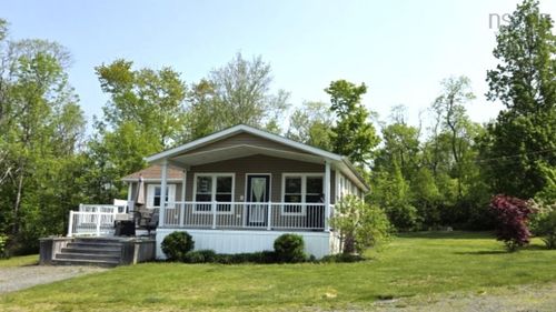 13791 Nova Scotia Trunk 7, Newtown, NS, B2G2L3 | Card Image