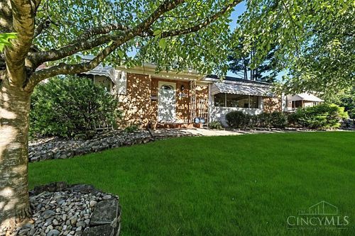 6955 Carroll Ave, Cincinnati, OH, 45236-4111 | Card Image