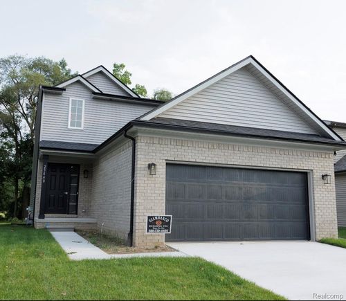 20220 Finley St, Clinton Township, MI, 48035-3471 | Card Image