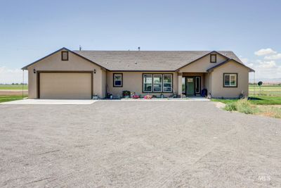 6794 Melmont, House other with 3 bedrooms, 3 bathrooms and 2 parking in Melba ID | Image 1