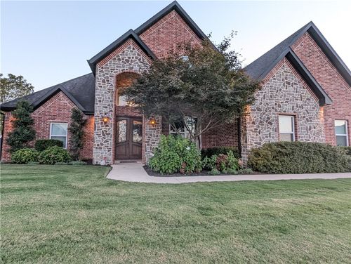 713 Gleneagle Cir, Cave Springs, AR, 72718-5019 | Card Image