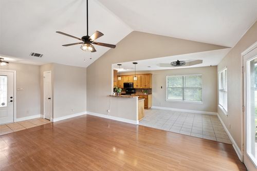125 Meadow Heath St, Gun Barrel City, TX, 75156-4231 | Card Image